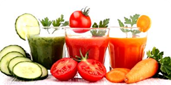 F&auml;rskpressad gr&ouml;nsaksjuice 
